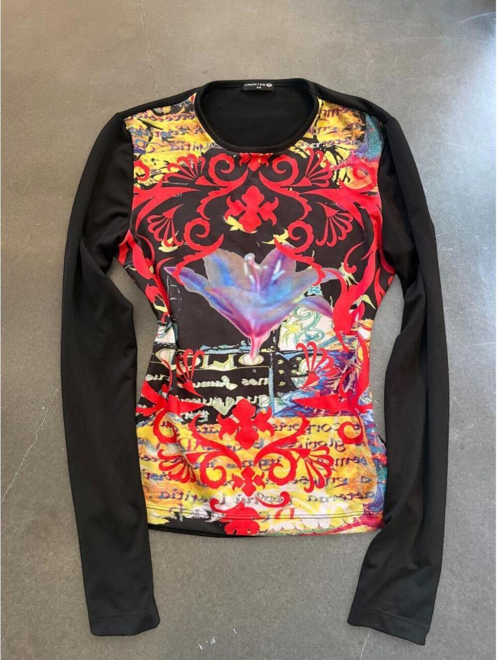 Abstract Graphic Long Sleeve Top | M | Y2K | Statement Print